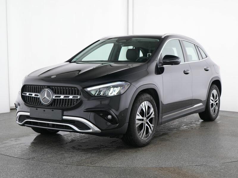 Mercedes-Benz GLA 180 Advanced TOTWINKEL*360°*DISTONIC*LED*etc