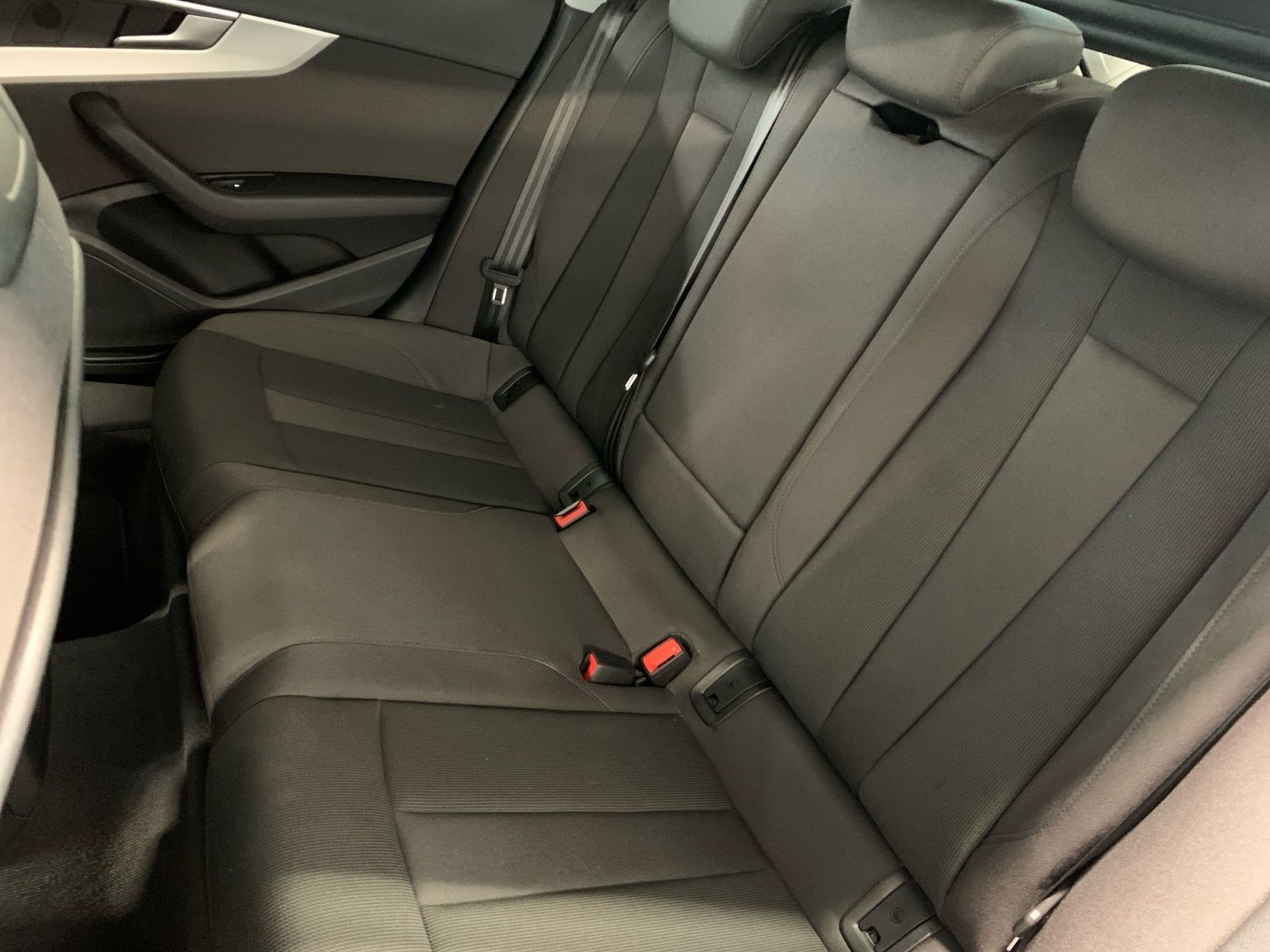 Audi A4 - Bild 12