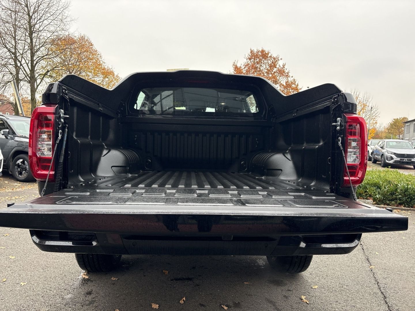 Fahrzeugabbildung Maxus T60 Luxury 2.0 8AT AWD 360 Kamera ACC CarPlay