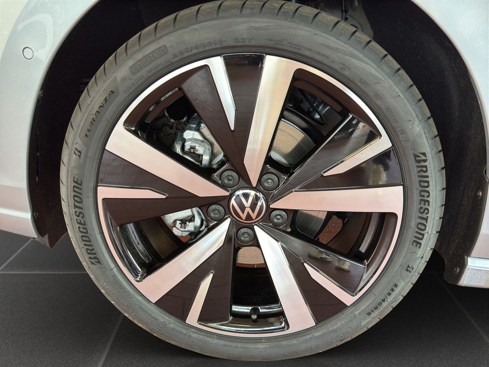 Volkswagen Golf - Bild 8