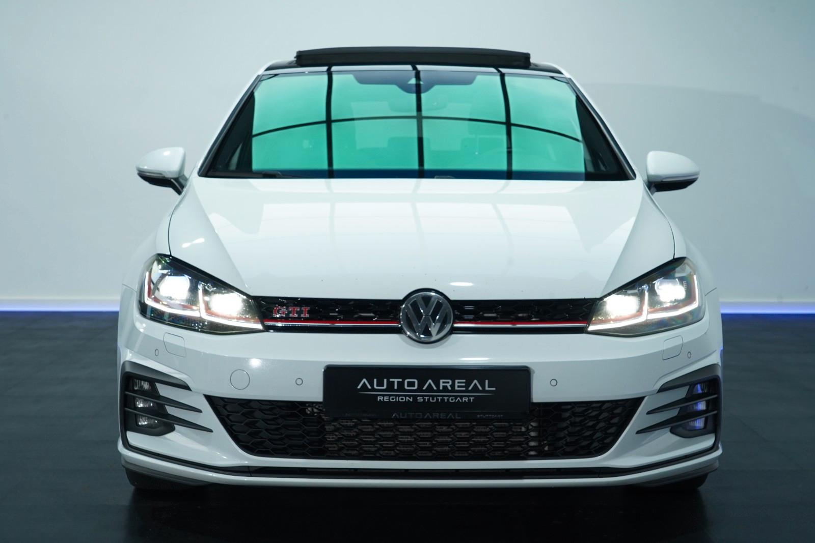 Volkswagen Golf 2.0 TSI GTI Perform. DSG/LED/ACC/DYNAU/PANO
