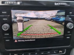 VW Golf 7 Highline/ACC/Massage/AHK/Kamera