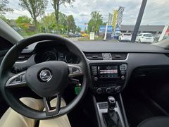 Skoda Octavia 1.4 TSI Joy Green tec *Szhzg.*