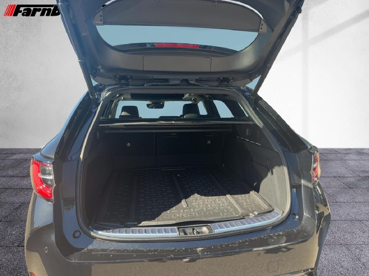 Fahrzeugabbildung Toyota Corolla TS 2,0 Hybrid GR Sport Black Edt.*Pano*
