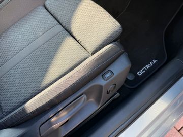 Bild 12 Skoda Octavia Combi Ambition