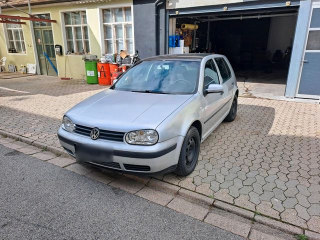 Volkswagen VW Golf 1,4 16v