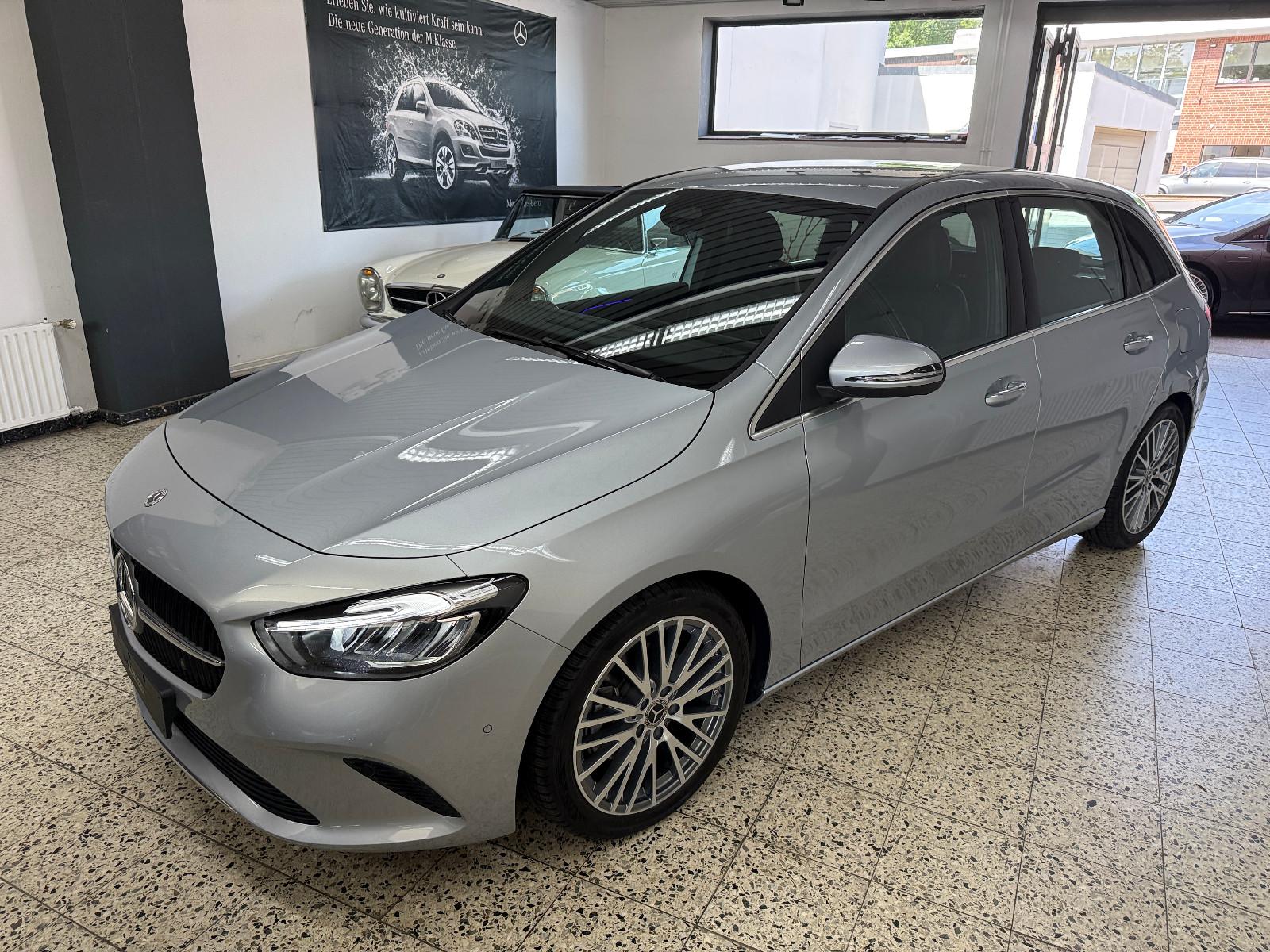 Mercedes-Benz B 200 d Urban LED/PTS/DISTRO/AHK/TW/SHZ/KEYLESS