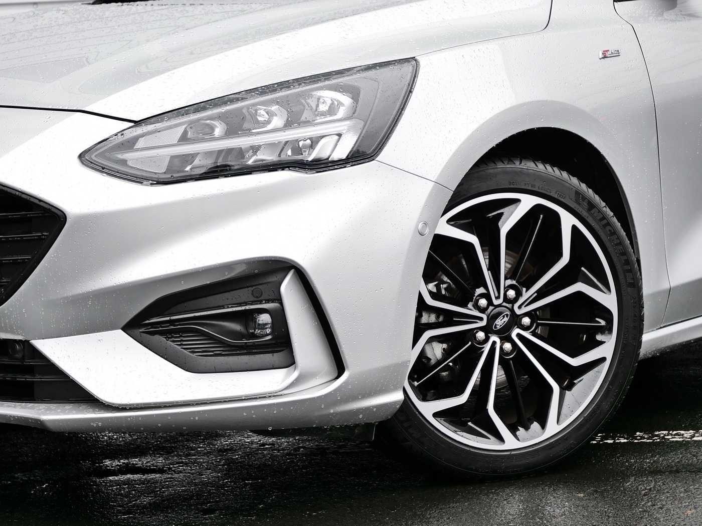Ford Focus 1.0 ST-Line | LED | KAMERA | 18' | ALARM |