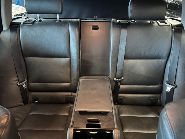 BMW 530 i Touring *Klima*Navi*Xenon*AHK*Freisprech*