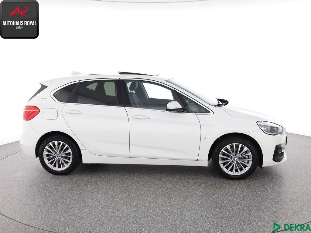 BMW 225