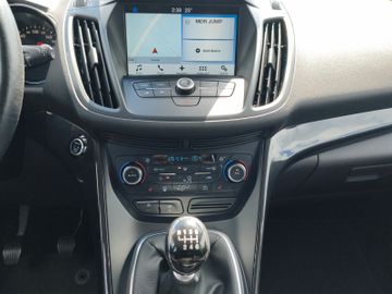 Ford Kuga - 11
