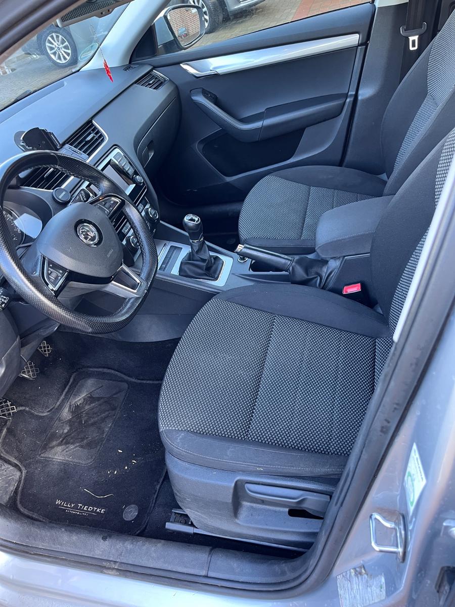 Skoda Octavia 2015 — photo 15