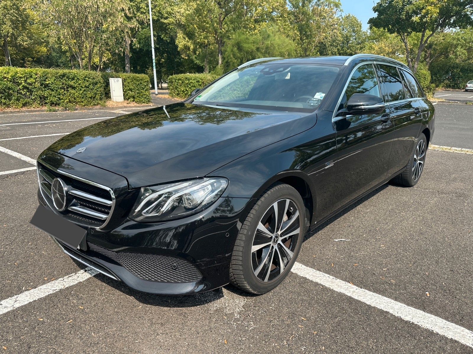 Mercedes-Benz E 300 de *LEDER*LED*ACC*KAMERA*