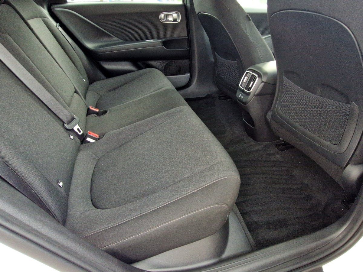 Hyundai IONIQ 6 – Bild 13