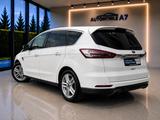 Ford S-Max S-MAX Titanium * 7-SITZER* - Ford S-Max mit Benzin-Antrieb: Kleinbus