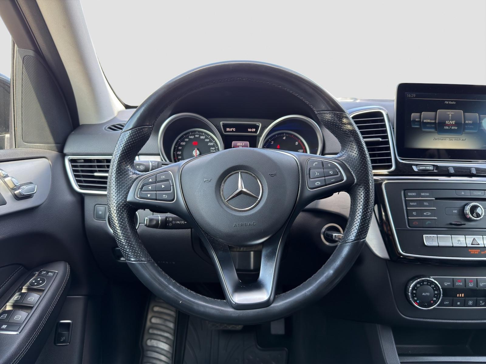 Mercedes-Benz GLE 350 d 4Matic GSHD NAVI COMAND LEDER PDC TEMP