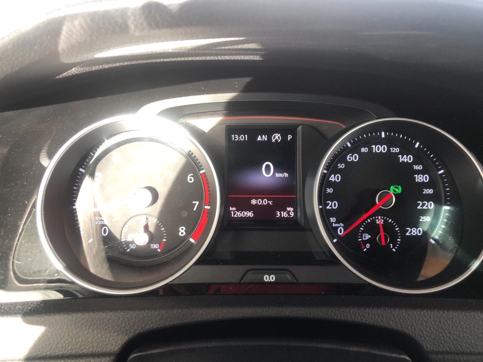 Fahrzeugabbildung Volkswagen Golf VII Lim. GTI Automatik leichter Wildschaden