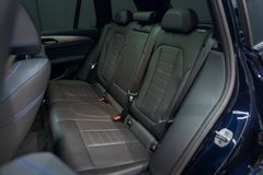 BMW X3 M40i*AHK*HU*PANO*H&K*360*LED BMW X3 M40i*AHK*HU*PANO*H&K*360*LED