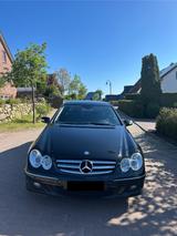 Mercedes-Benz CLK 220 CDI Elegance AMG Leder Xenon SD Comand - Mercedes-Benz CLK 220 Gebrauchtwagen