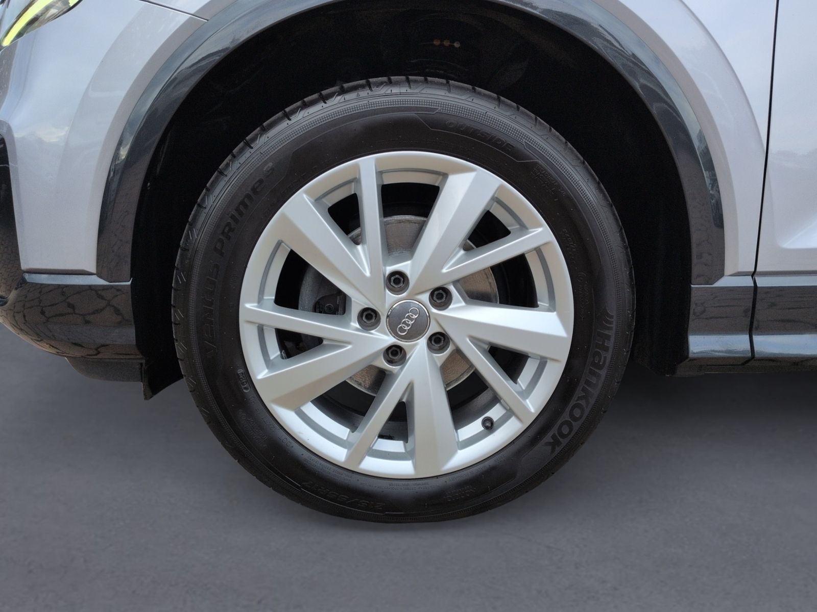 Q2 Design 30 TDI S tronic LED+GRA+PDC+SHZ