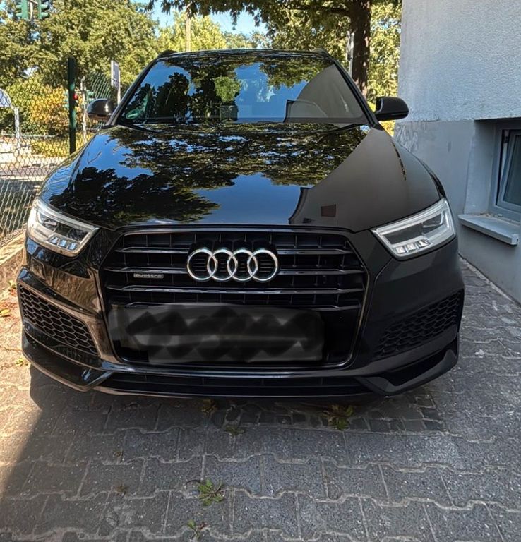 Image of Audi Q3