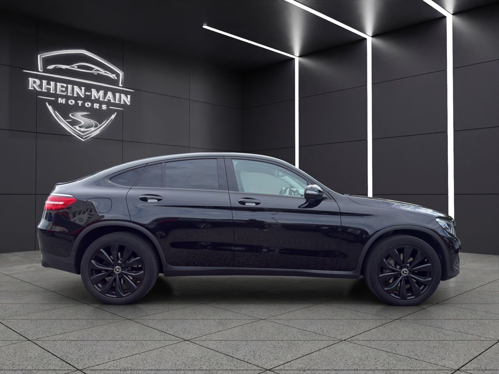 Mercedes-Benz GLC 300 4Matic AMG-Line 12 Monate foto 9