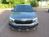 Skoda Kamiq 1.5 TSI ACT DSG Edition Navi AHK SHZ LED - Skoda Kamiq Gebrauchtwagen in Berlin