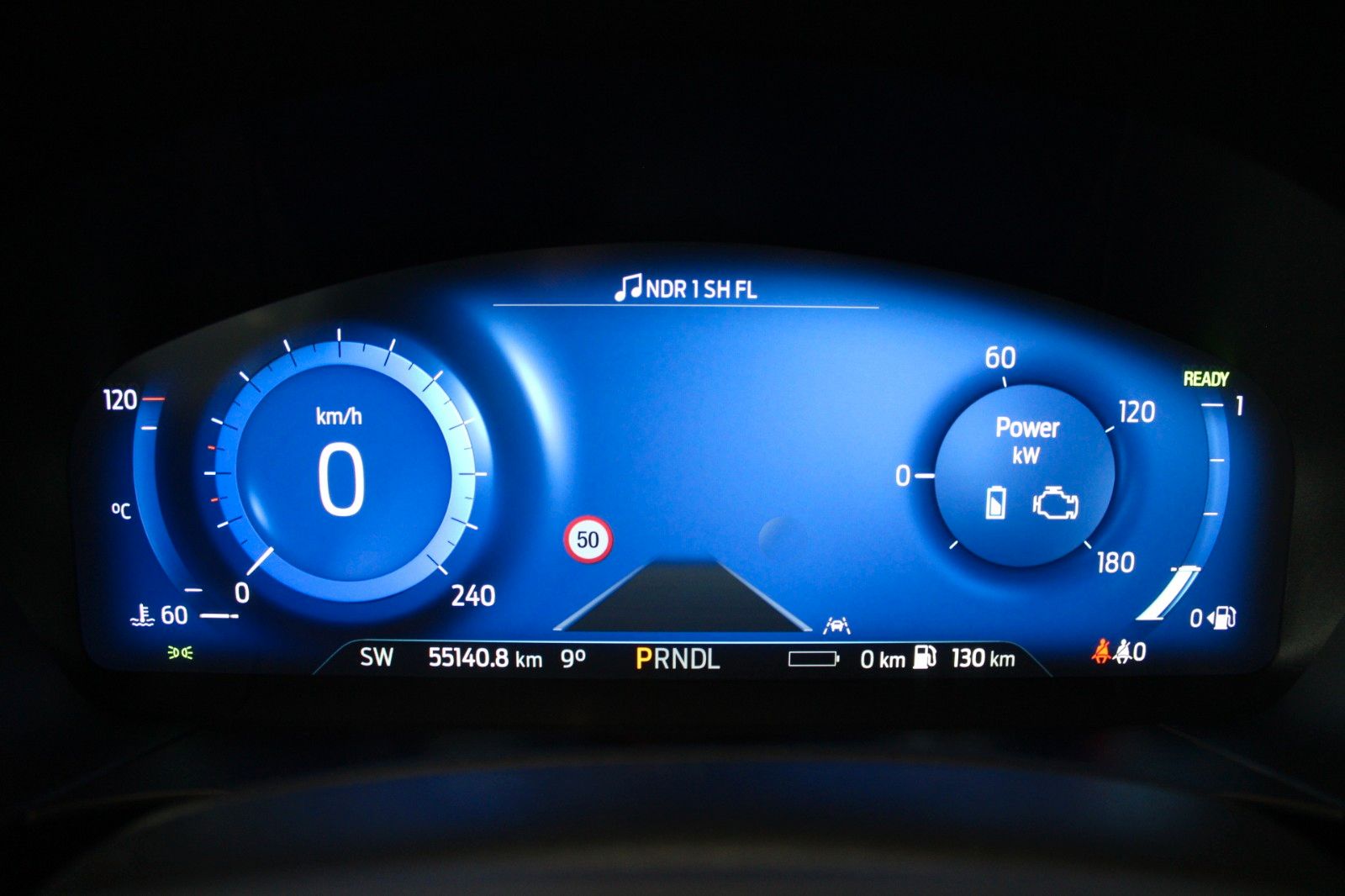 Fahrzeugabbildung Ford Kuga 2.5 PHEV ST-Line Aut. NAVI CAM WinterPaket