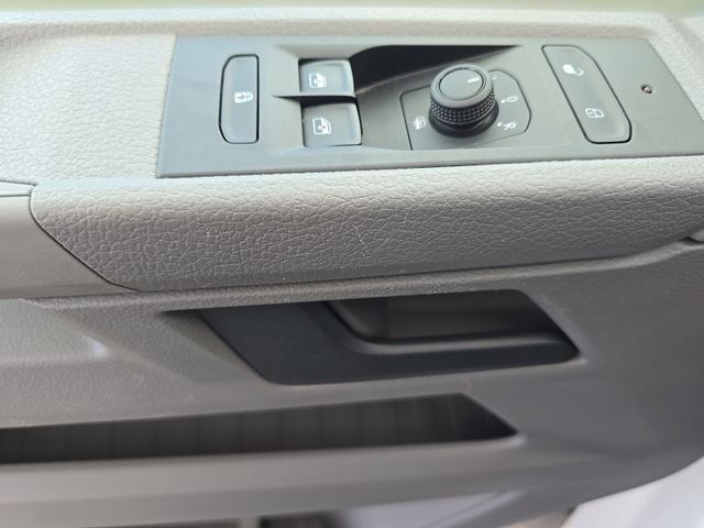 T6.1 2.0 TDI Kombi AHK*9-Sitzer