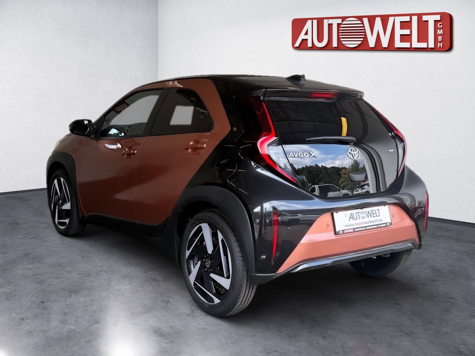Fahrzeugabbildung Toyota Aygo X 1.5 Hybrid Lounge Canvas-Faltd., JBL,Kam.