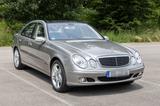 Mercedes-Benz Mercedes Benz W211 E500 4MATIC Elegance  - Mercedes-Benz E 500 aus 2004: 4matic