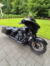 Harley-Davidson Street Glide Special - Offers matching your search criteria
