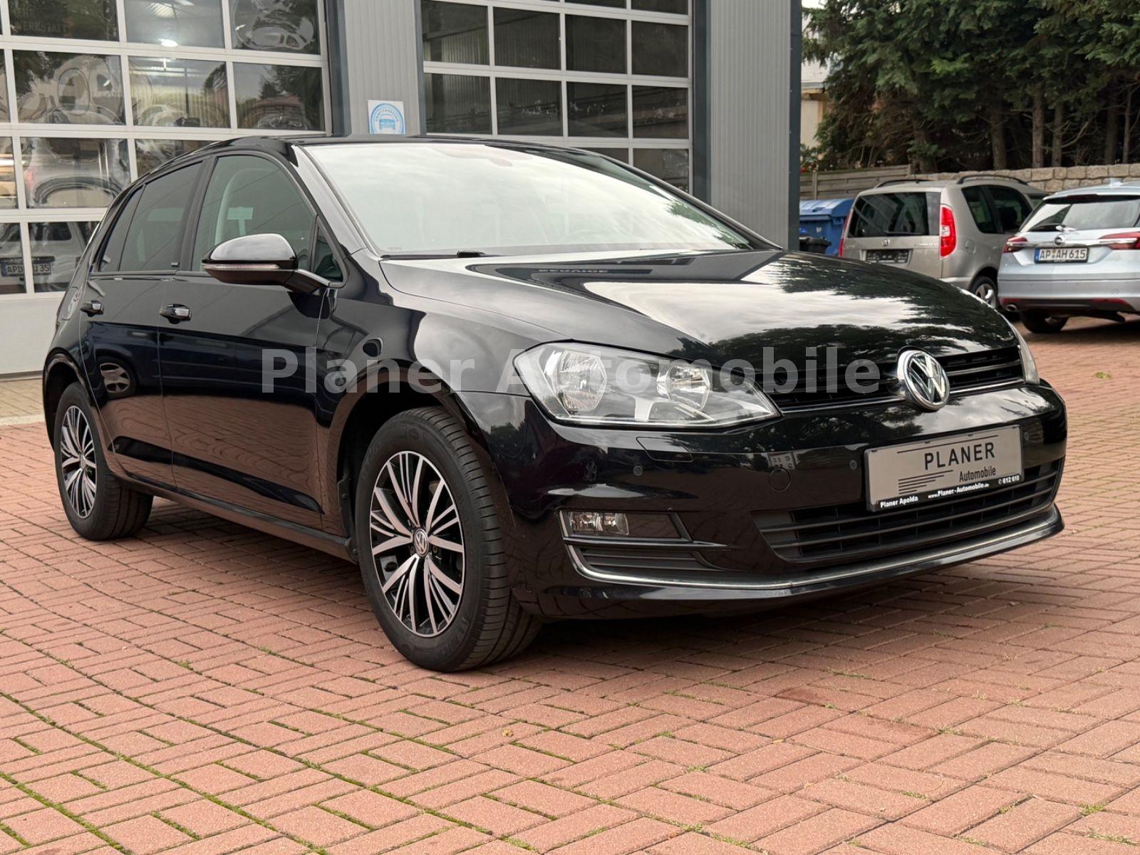 Volkswagen Golf VII Lim. Allstar Navi Sitzh. HU/Service neu