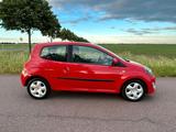 Renault Scheckheftgepflegter Renault Twingo 1.2 Za... - Renault Twingo in Halle