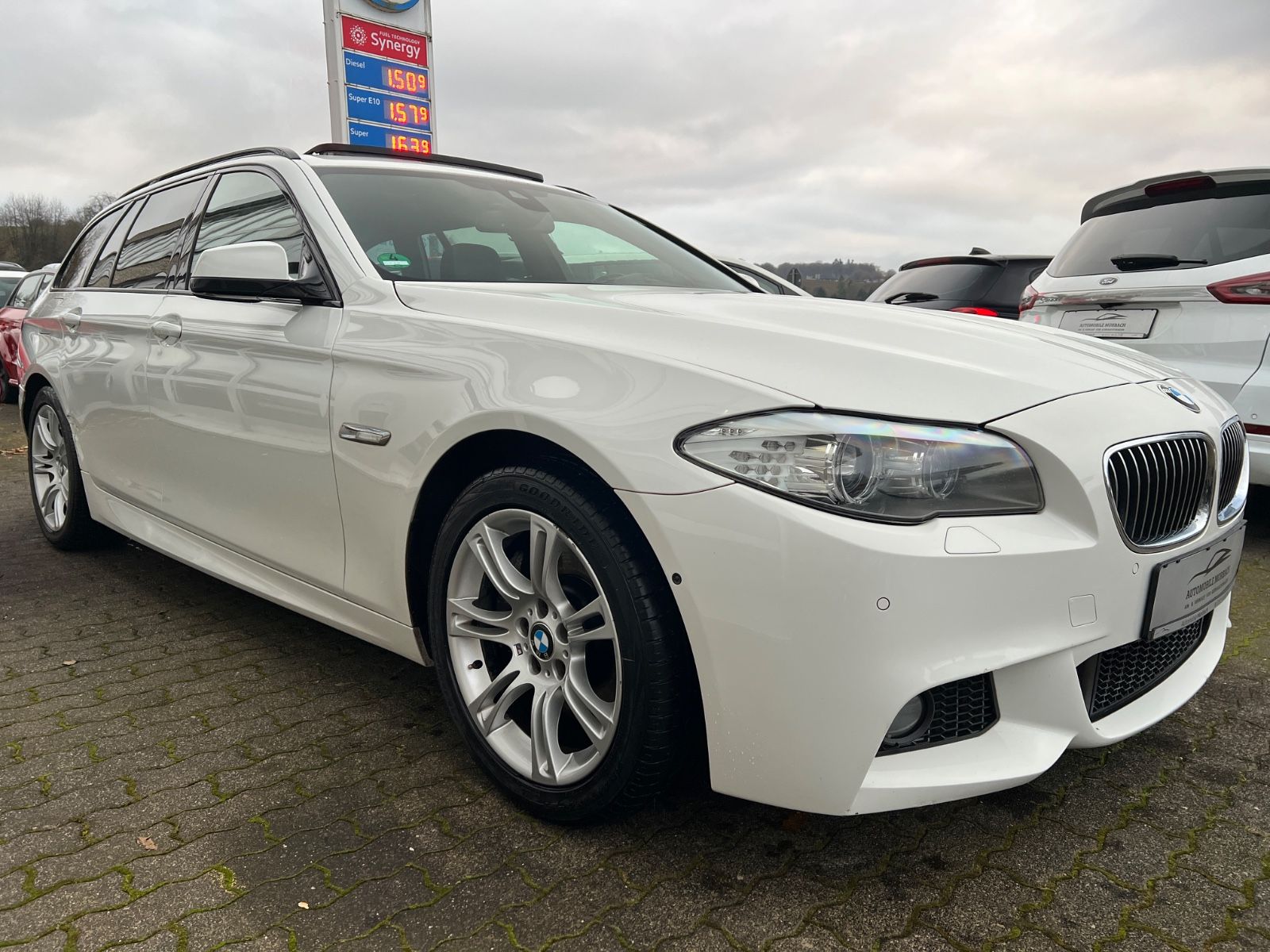 BMW 525 - 1
