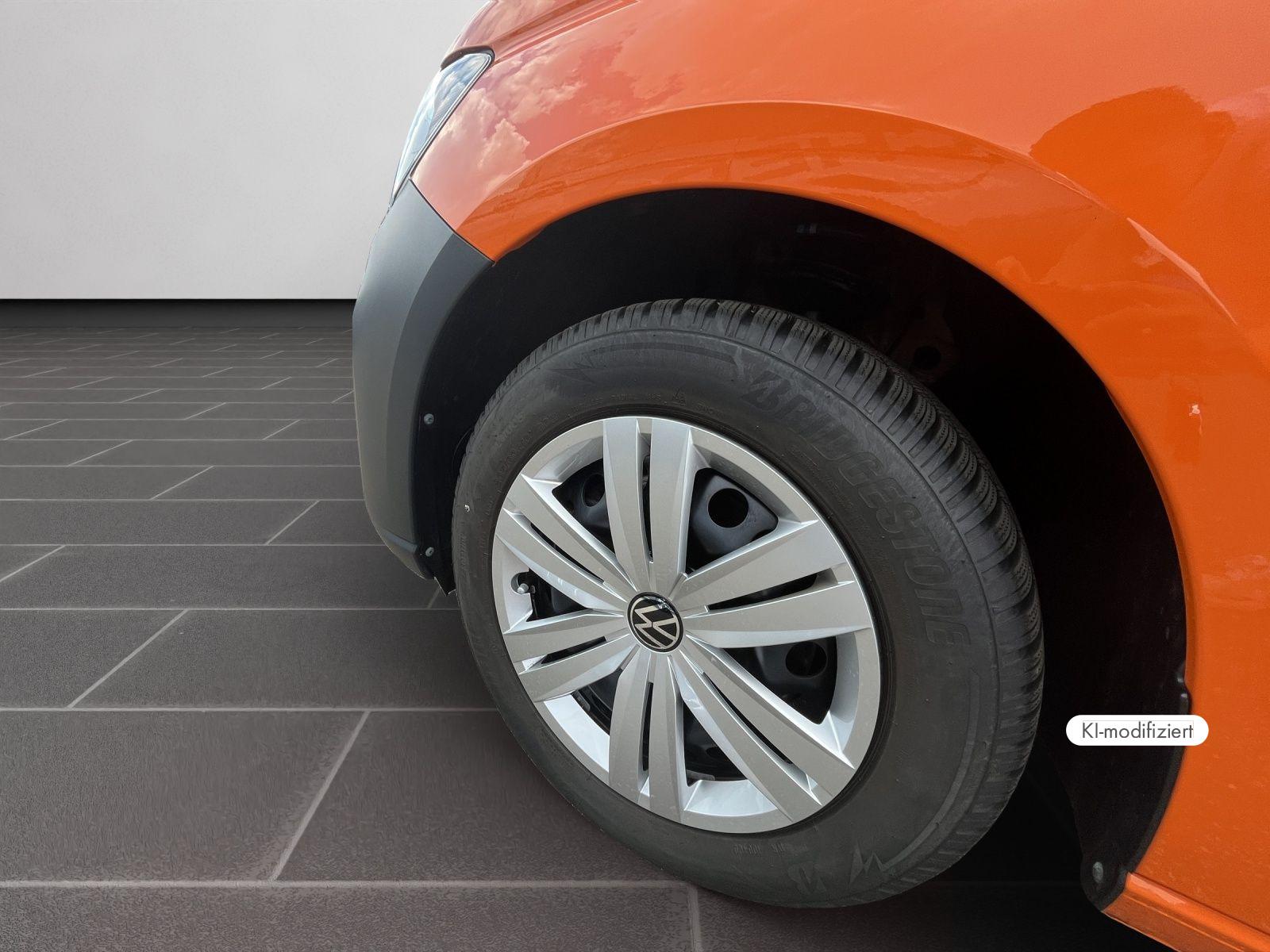 Volkswagen Caddy 1,5 TSI NAVI KAM SHZ Apple CarPlay