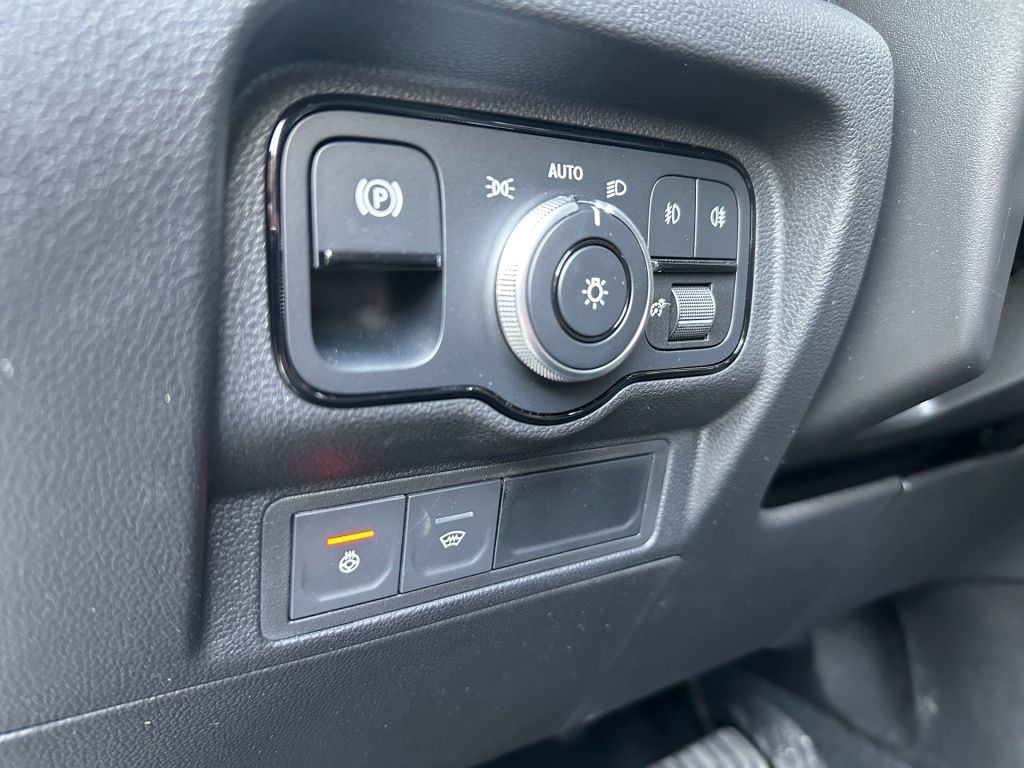 Fahrzeugabbildung Mercedes-Benz T 180 PROGRESSIVE Lang RFK, NAVI, LED, TEMPO