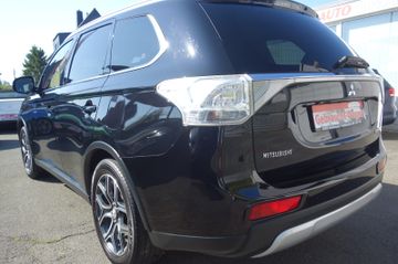 Mitsubishi Outlander - 9