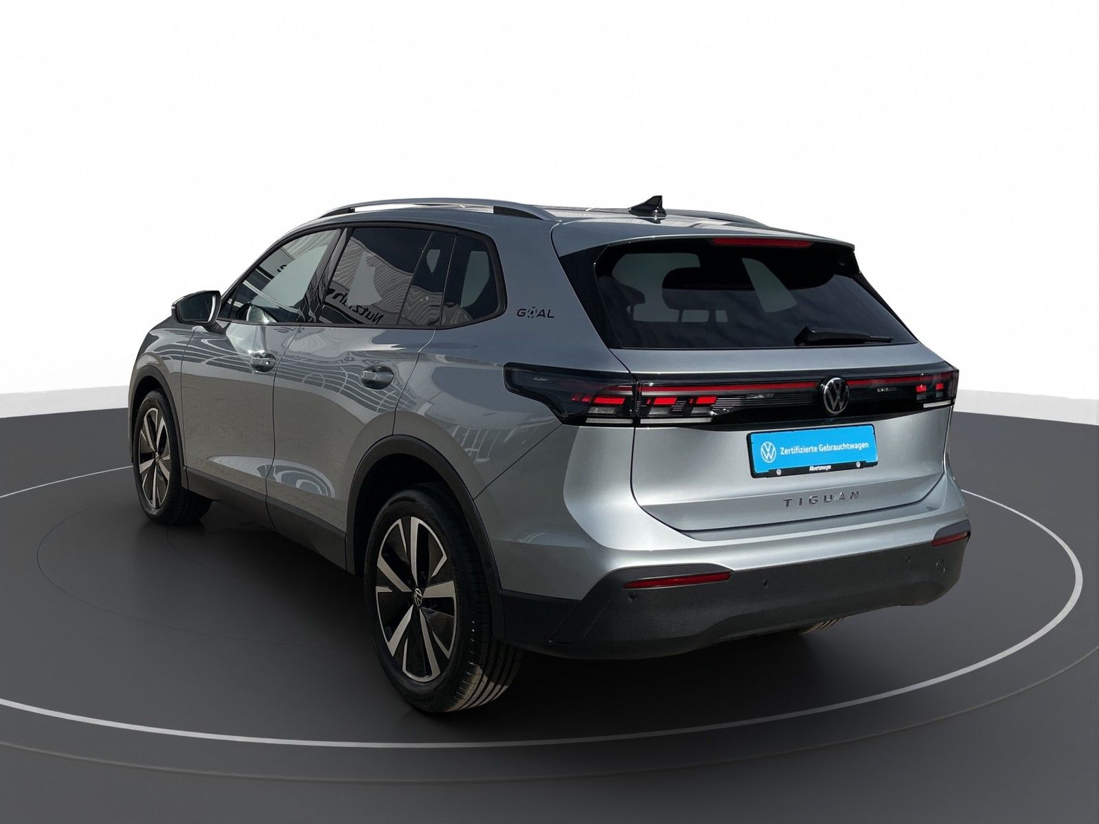 Volkswagen Tiguan 2.0 TDI GOAL DSG AHK MATRIX LM NAVI ZV foto 2