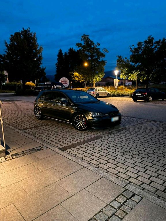 Image of Volkswagen Golf