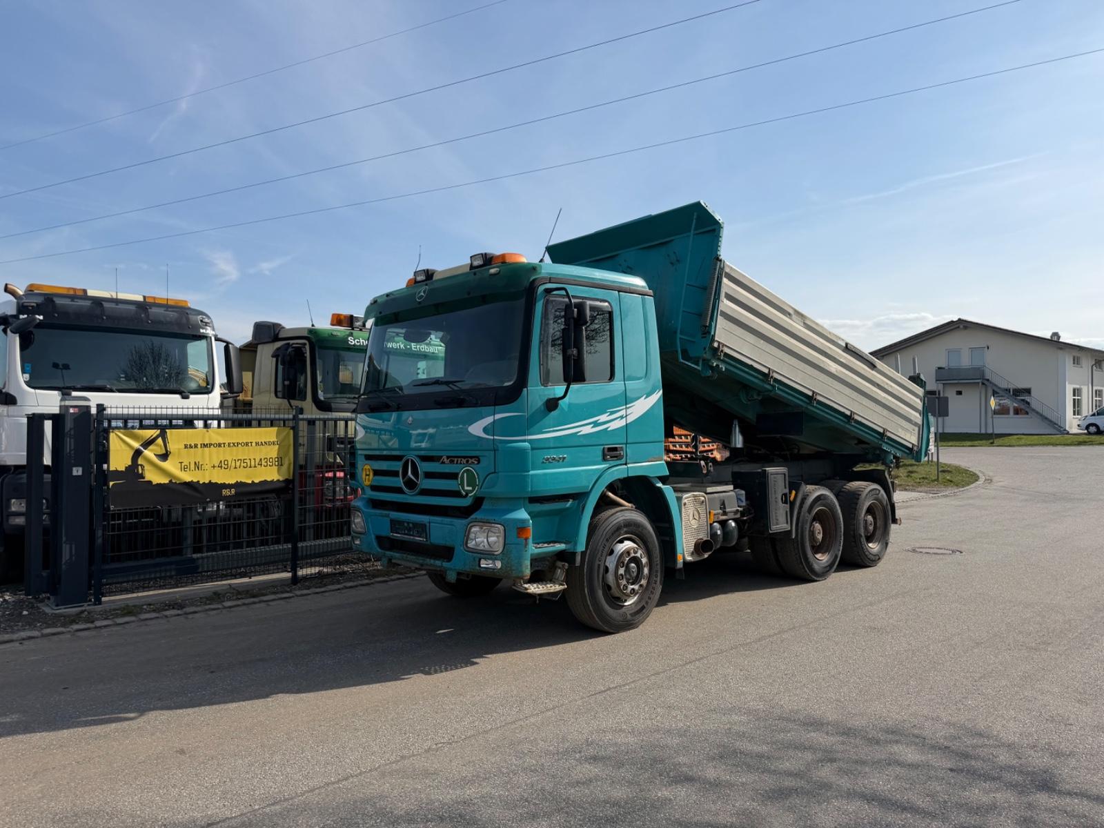 Mercedes-Benz 3341*Dreiseitenkipper*Spring/Spring*EPS*clean