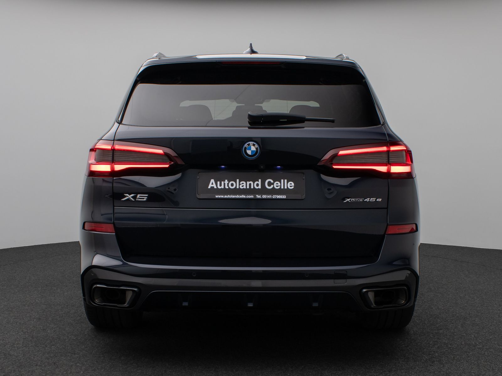 Fahrzeugabbildung BMW X5 xD45e M Sport 360°HUD DAB H/K Individual 21Zl