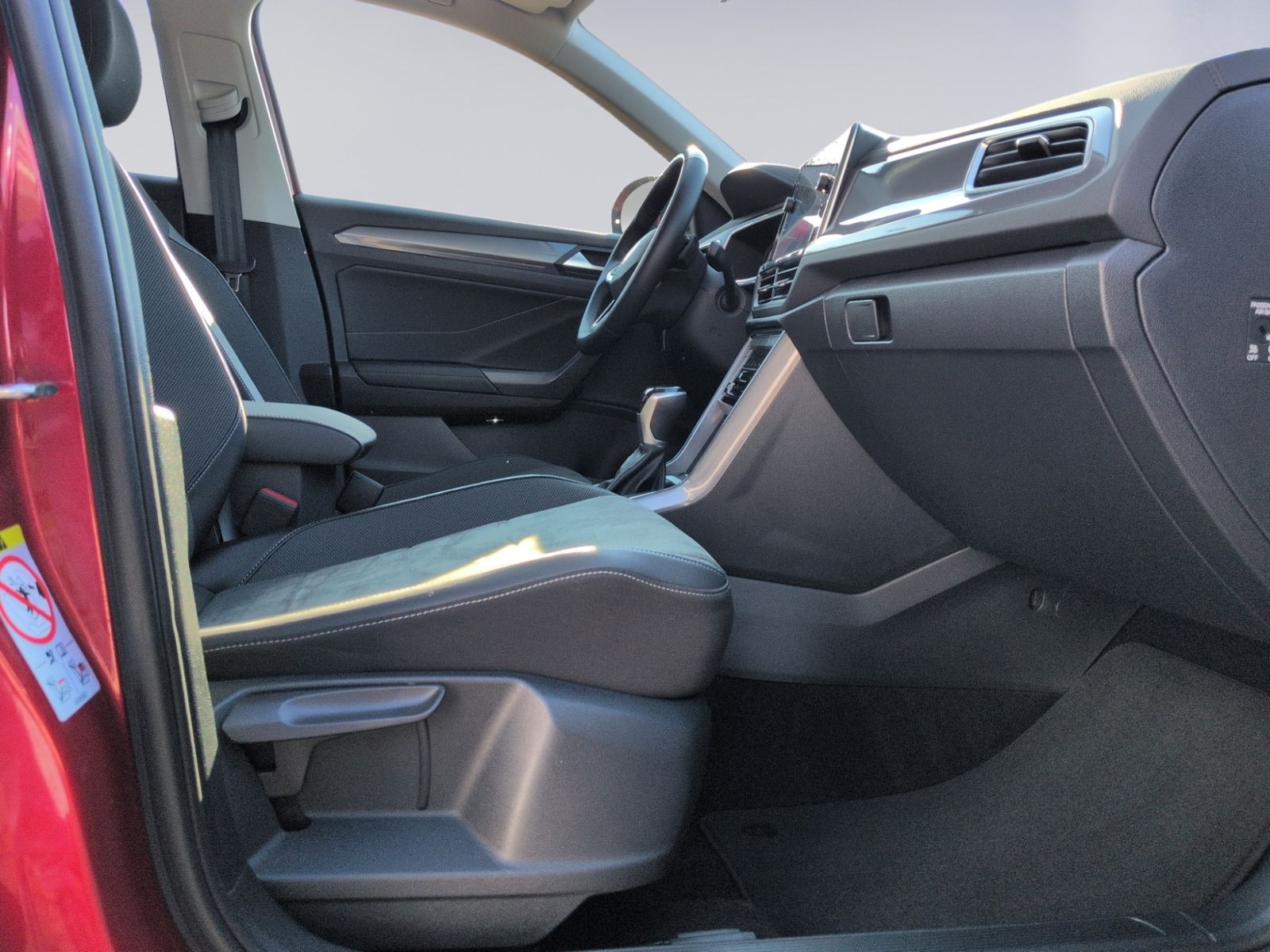 T-Roc 1.5 TSI DSG STYLE LED+NAVI+SHZ+STHZ+