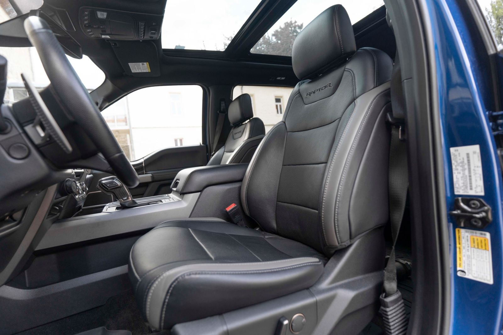 Fahrzeugabbildung Ford F 150 Raptor 3,5L 4x4 B&O 360° ACC TOTW AHK M+S