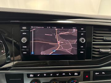 Volkswagen T6 Multivan 2.0 DSG Edition AHK StHz LED Navi