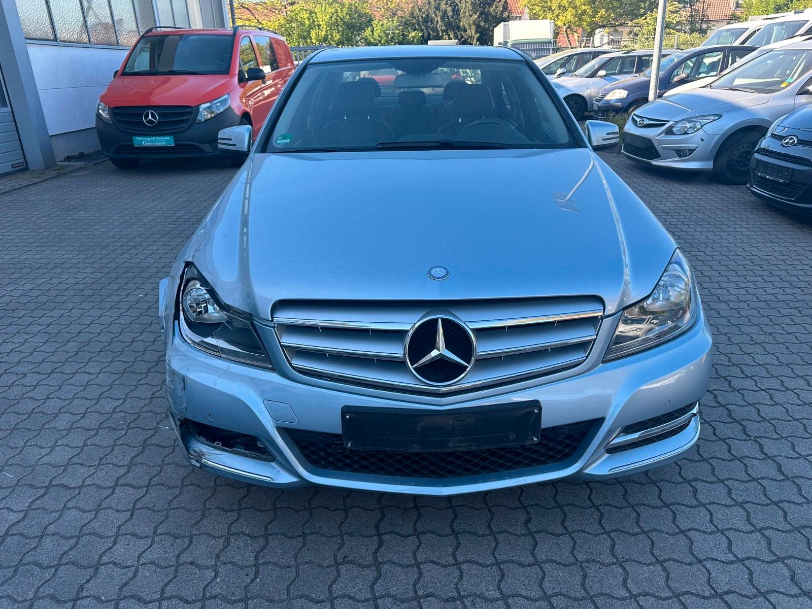 Mercedes-Benz C 200 BlueEFFICIENCY AVANTGARDE