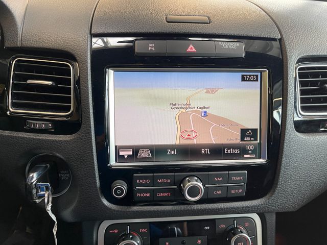 Volkswagen Touareg 4.2 TDI 4-Motion DSG *NAVI*ACC*AHK*LED*