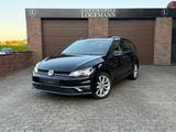 Volkswagen Golf VII 2.0TDI Variant Highline I PANO I LED I - mit Diesel-Antrieb: Schwarz, Alcantara, Beheizbares Lenkrad, Kombi, mit Klimaautomatik