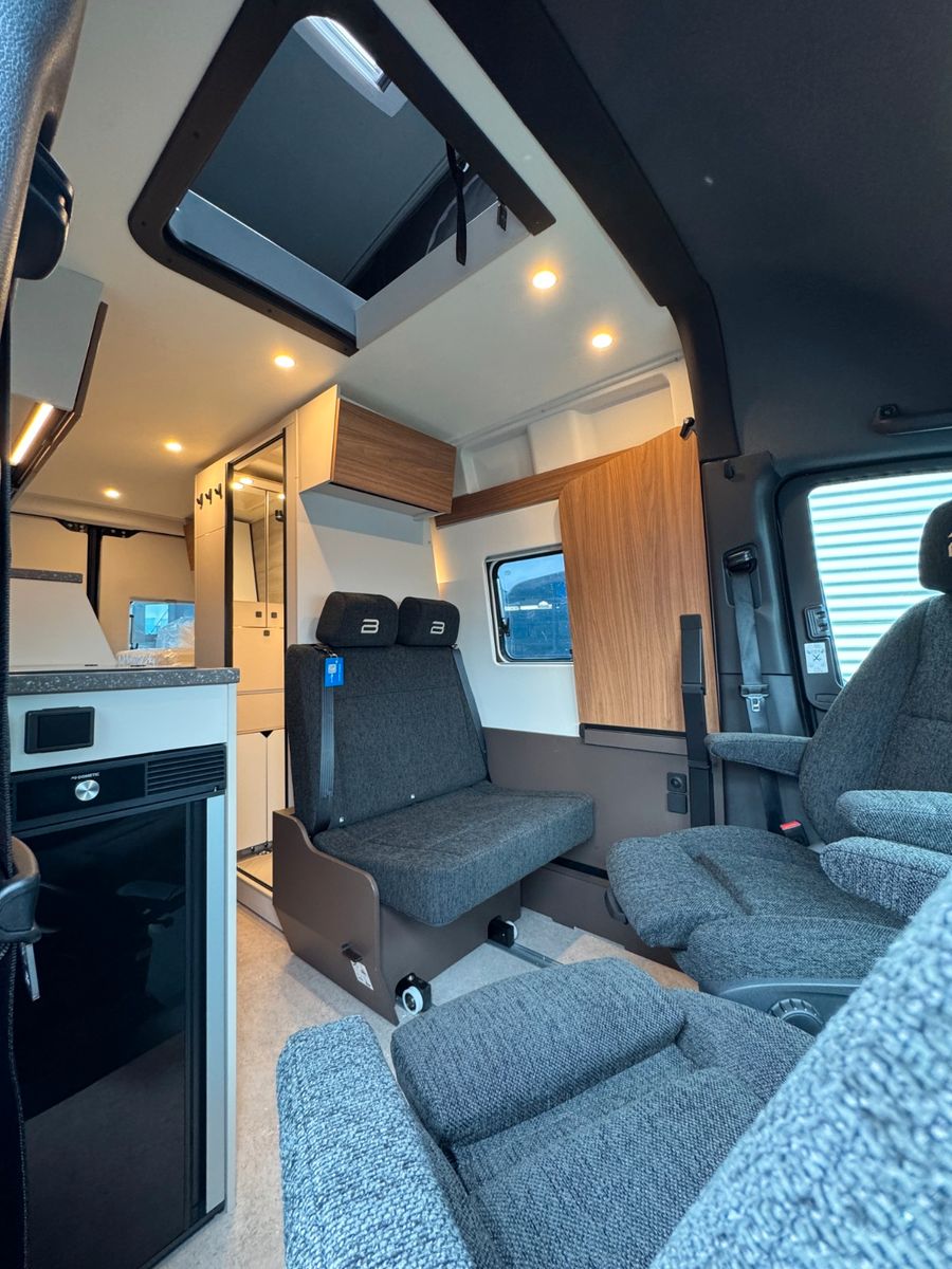 Fahrzeugabbildung Bürstner Habiton HMX 4x4 Schlafdach SIE SPAREN € 8.008,-!