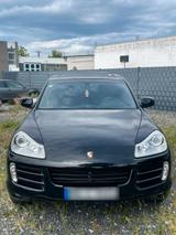 Porsche porsche  cayenne - Porsche Cayenne aus 2010 mit Diesel-Antrieb